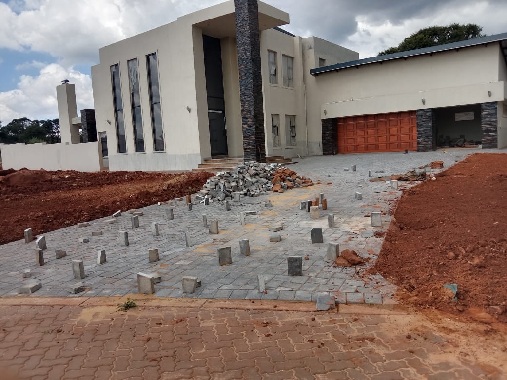 PAVING